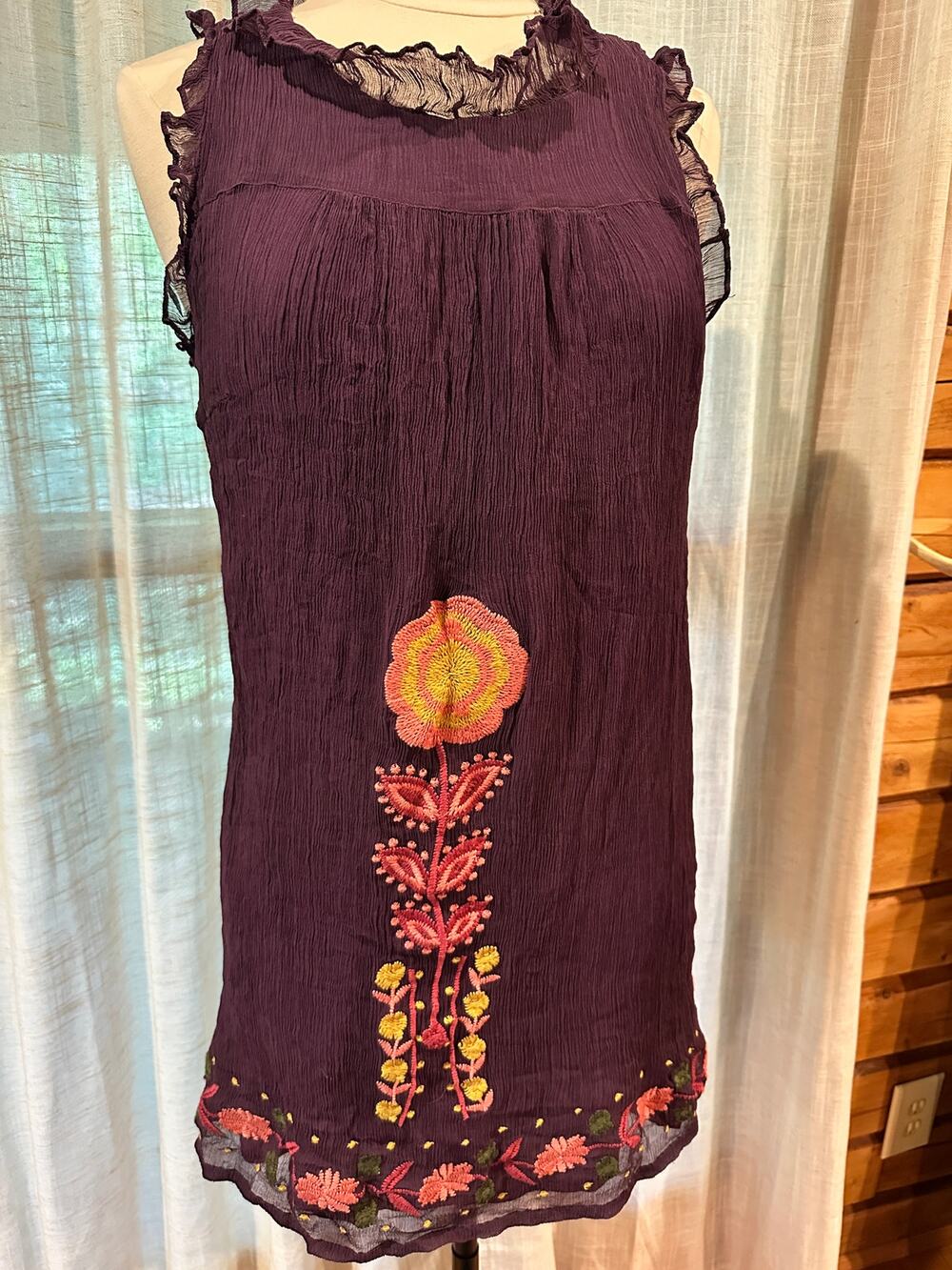 Knitted Dove Purple Embroidered Floral Sleeveless Boho Blouse Women's